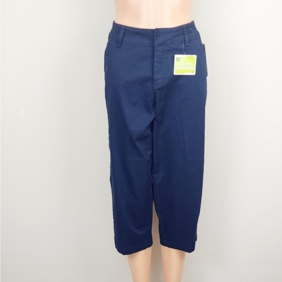 Lee Natural Fit Just Below The Waist Capri Pants - Picture 9 of 9